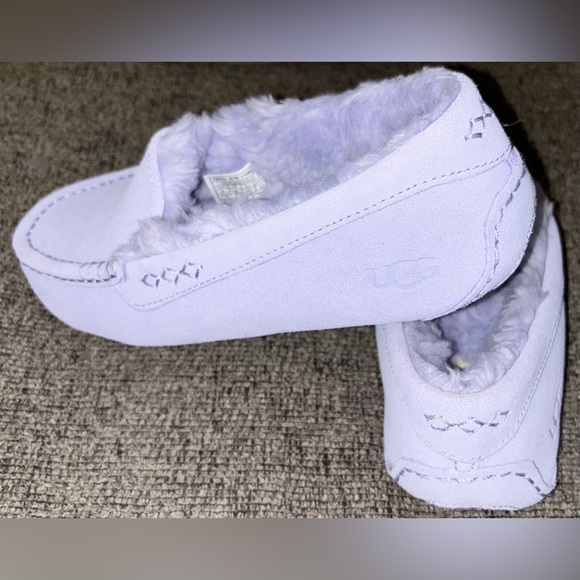 Lilac UGG Ansley Slipper - Picture 3 of 6